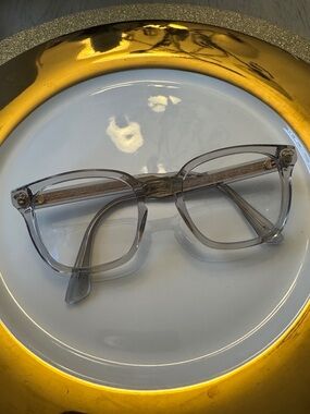 Gucci Clear Square Glasses with Gold Bridge